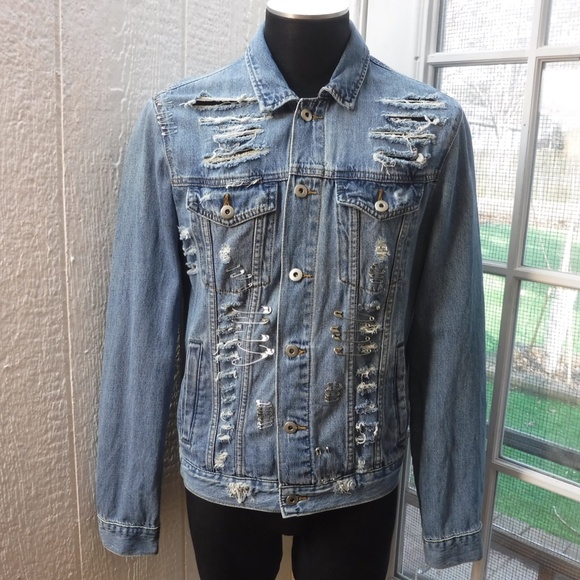 Forever 21 Button Up Blue Color Distressed Jean Jacket - Picture 4 of 6